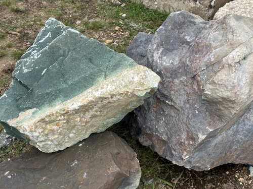 Камни для ландшафтного дизайна зелёные 10-60 килограмм купить в Белгороде