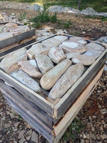 Златолит жёлтый, жёлто-зелёный глыбки и валуны для ланшафтного дизайна купить в Белгороде