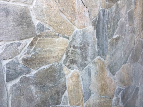 Плитняк златолит Уральский  для фасада купить в Белгороде